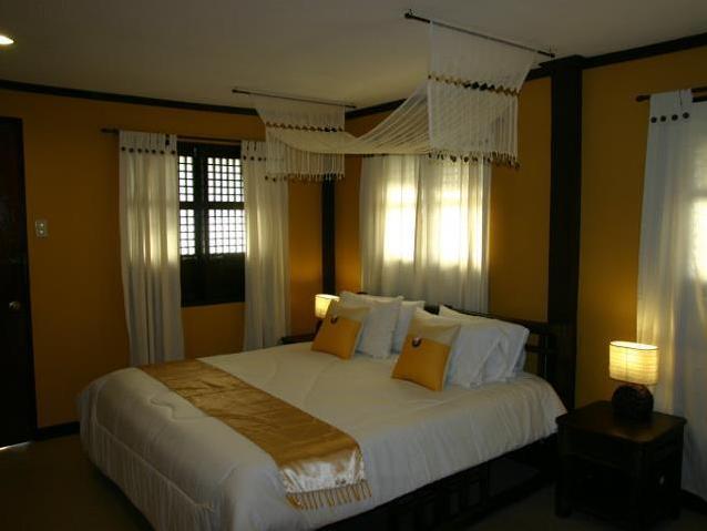 Kuting Reef Resort Macrohon Exterior photo